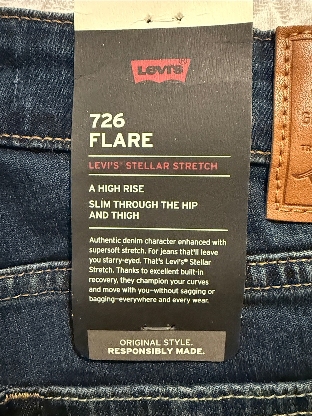 Levi's Dark Blue Flare Jeans - Stretch Denim - Picture 3 of 4